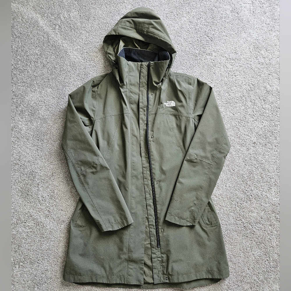 The North Face Green Hooded Wind Jacket